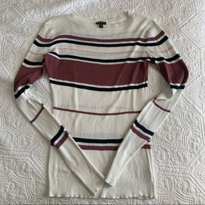 Express Sweater - Large